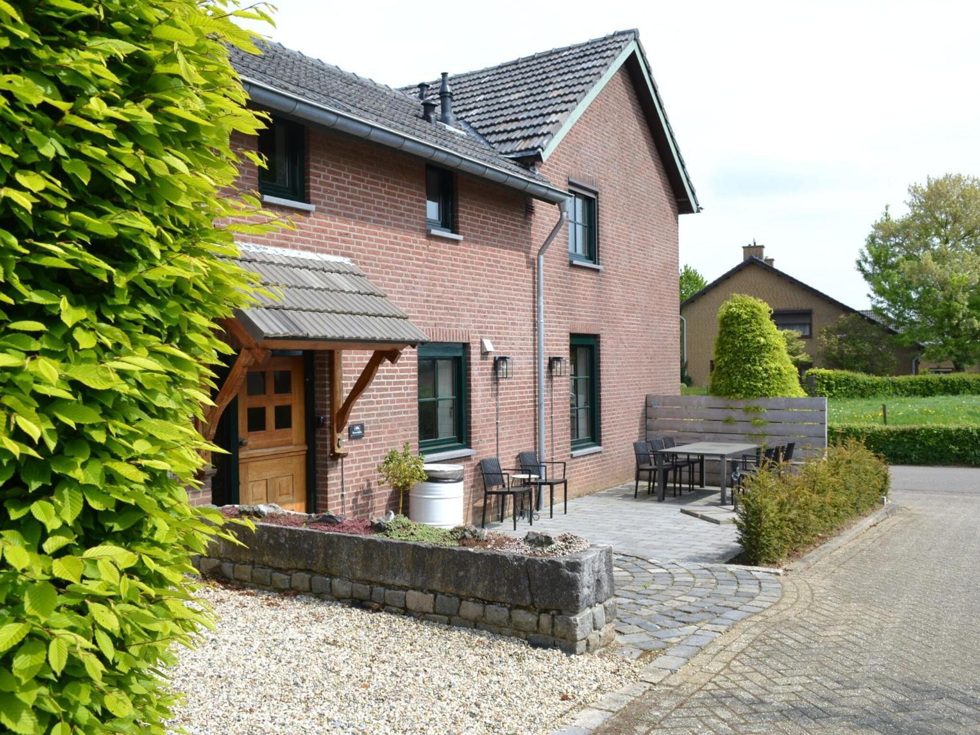 Attractive Farmhouse In South Limburg With Terrace Villa Klimmen Exterior photo